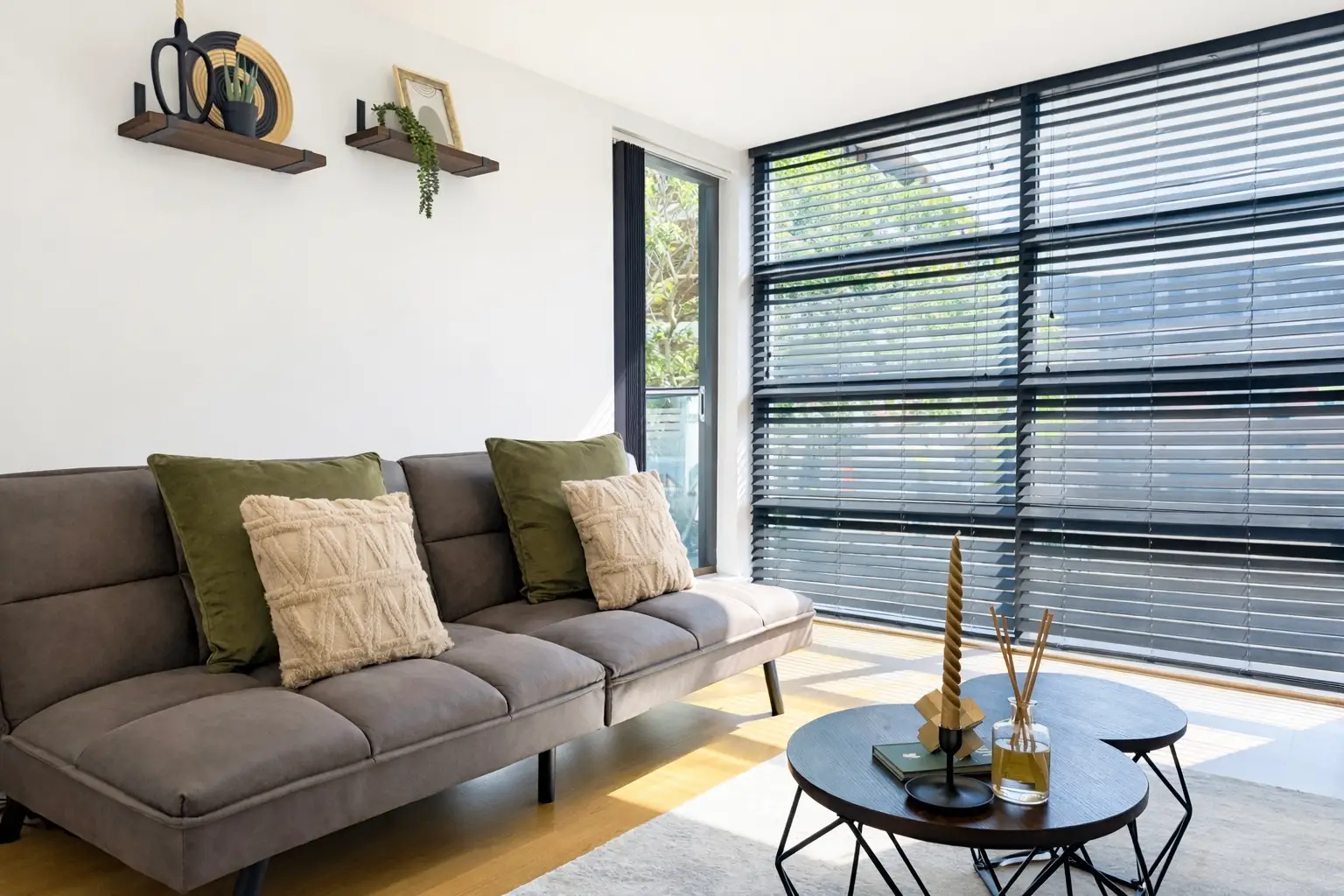 One Bedroom Apartment